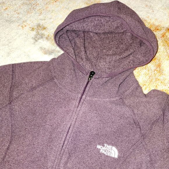 The North Face Medium Polartec Full Zip Fleece Jacket - Picture 2 of 12